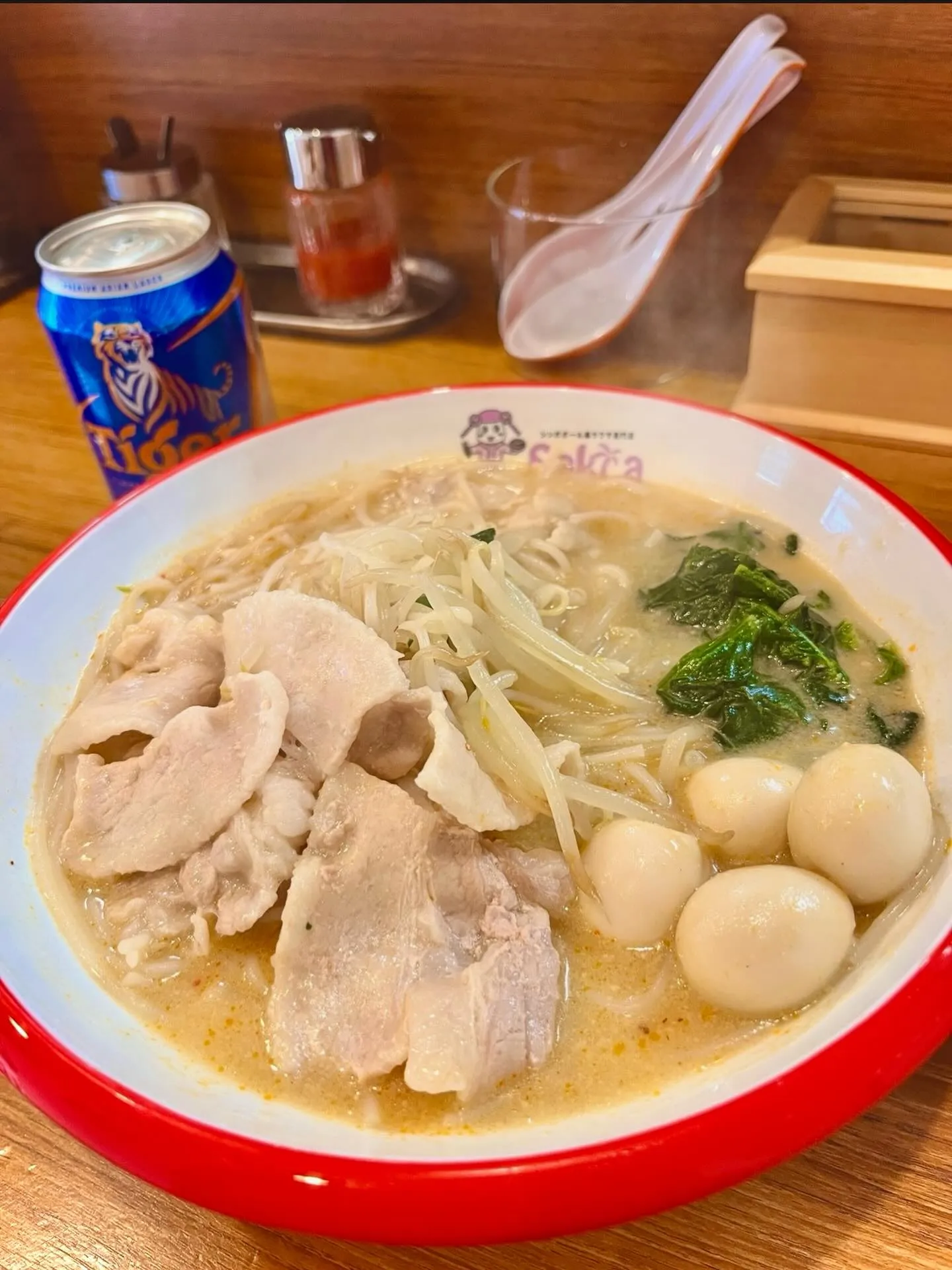 こんにちは!SakLa(サクラ)です🥥🍜